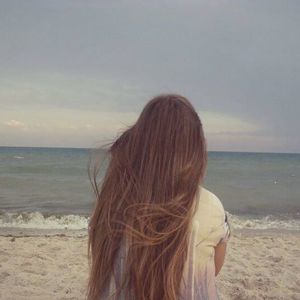 Meet your Posher, Mia